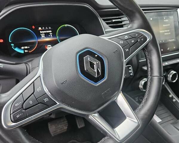 Белый Рено Зое, объемом двигателя 0 л и пробегом 28 тыс. км за 11800 $, фото 19 на Automoto.ua