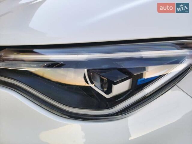 Білий Рено Зое, об'ємом двигуна 0 л та пробігом 98 тис. км за 10950 $, фото 19 на Automoto.ua