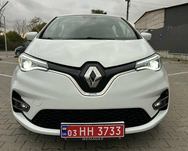 Белый Рено Зое, объемом двигателя 0 л и пробегом 88 тыс. км за 12300 $, фото 18 на Automoto.ua