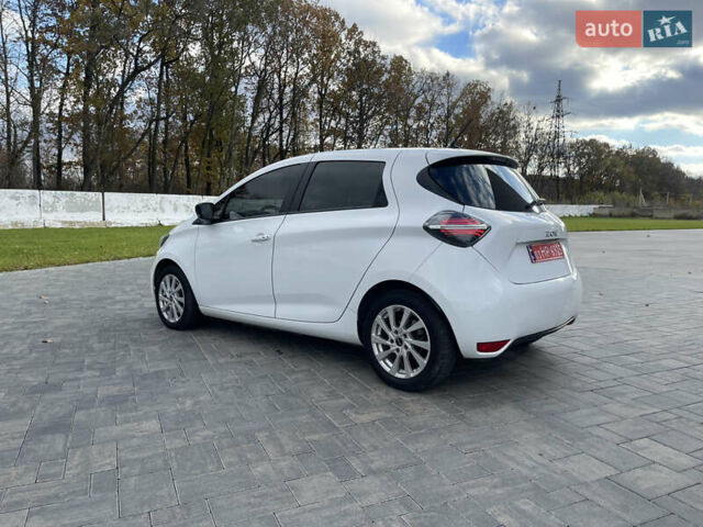 Білий Рено Зое, об'ємом двигуна 0 л та пробігом 128 тис. км за 11690 $, фото 14 на Automoto.ua