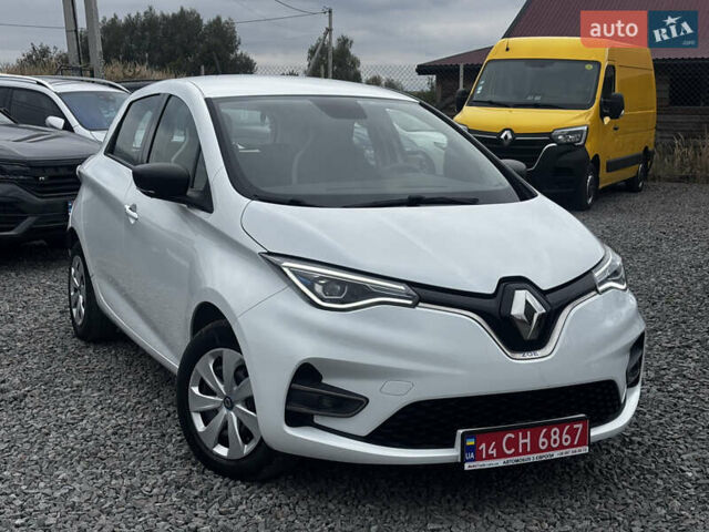 Белый Рено Зое, объемом двигателя 0 л и пробегом 41 тыс. км за 11600 $, фото 4 на Automoto.ua