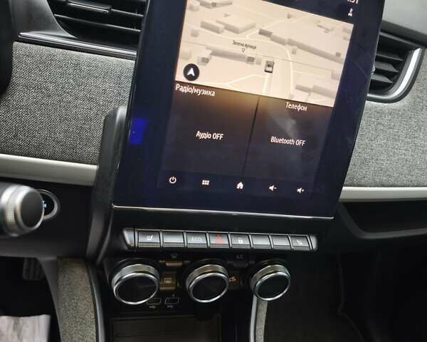 Белый Рено Зое, объемом двигателя 0 л и пробегом 59 тыс. км за 13200 $, фото 24 на Automoto.ua