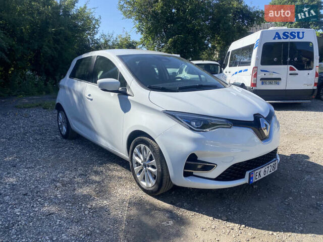 Белый Рено Зое, объемом двигателя 0 л и пробегом 78 тыс. км за 11700 $, фото 12 на Automoto.ua