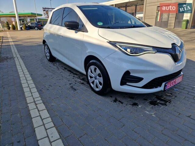 Білий Рено Зое, об'ємом двигуна 0 л та пробігом 27 тис. км за 13000 $, фото 1 на Automoto.ua