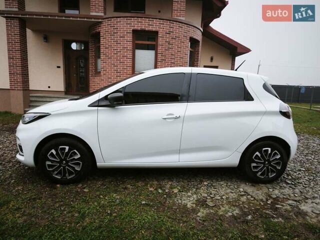 Білий Рено Зое, об'ємом двигуна 0 л та пробігом 98 тис. км за 10950 $, фото 24 на Automoto.ua