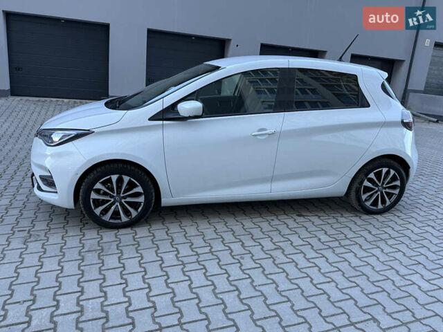 Білий Рено Зое, об'ємом двигуна 0 л та пробігом 23 тис. км за 13150 $, фото 5 на Automoto.ua