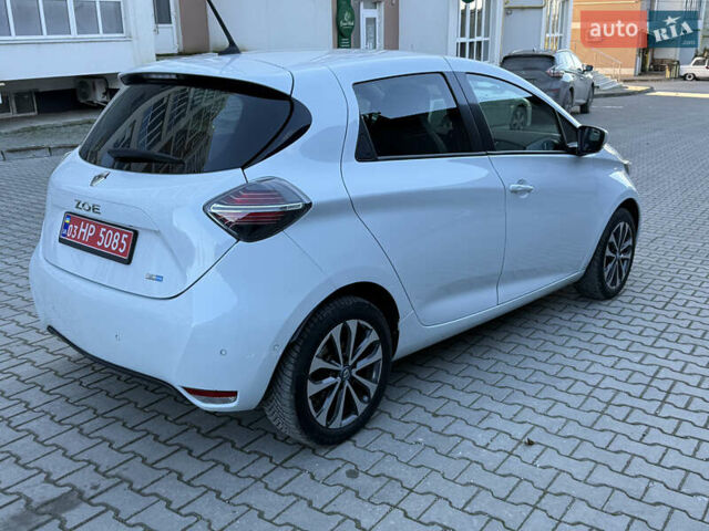 Білий Рено Зое, об'ємом двигуна 0 л та пробігом 23 тис. км за 13150 $, фото 12 на Automoto.ua