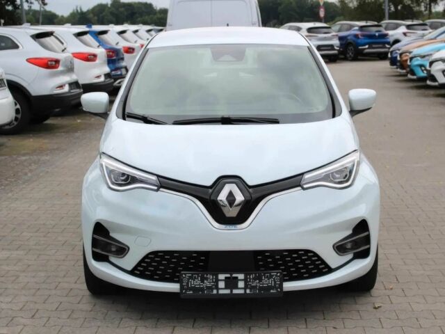 Белый Рено Зое, объемом двигателя 0 л и пробегом 34 тыс. км за 6000 $, фото 1 на Automoto.ua