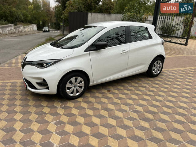 Белый Рено Зое, объемом двигателя 0 л и пробегом 23 тыс. км за 13300 $, фото 2 на Automoto.ua