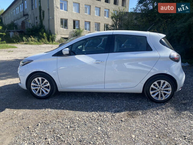 Белый Рено Зое, объемом двигателя 0 л и пробегом 78 тыс. км за 11700 $, фото 8 на Automoto.ua