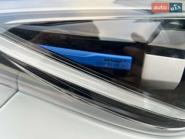 Рено Зое 2020 в Киеве на Automoto.ua Белый Рено Зое, объемом двигателя 0 л и пробегом 78 тыс. км за 12100 $, фото 26 на Automoto.ua