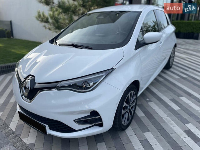 Белый Рено Зое, объемом двигателя 0 л и пробегом 111 тыс. км за 12299 $, фото 33 на Automoto.ua