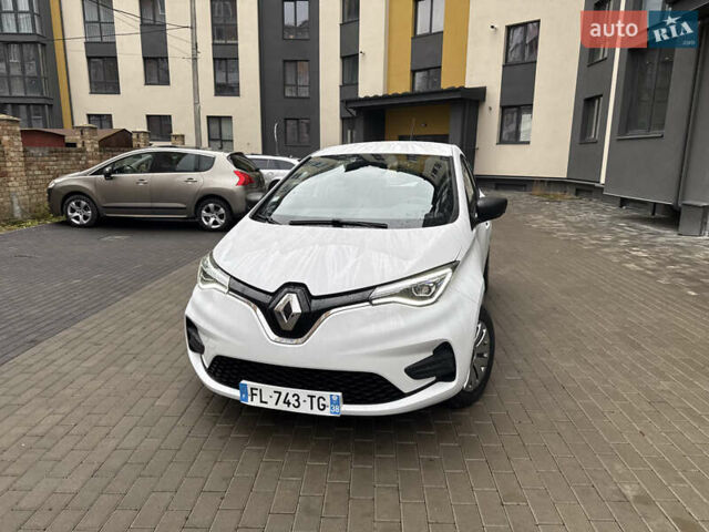 Білий Рено Зое, об'ємом двигуна 0 л та пробігом 69 тис. км за 11800 $, фото 11 на Automoto.ua