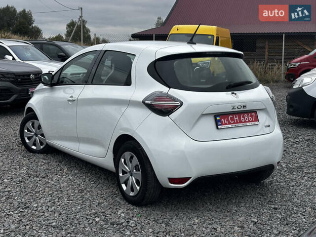 Белый Рено Зое, объемом двигателя 0 л и пробегом 41 тыс. км за 11600 $, фото 11 на Automoto.ua