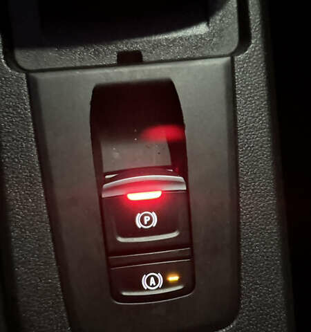 Белый Рено Зое, объемом двигателя 0 л и пробегом 44 тыс. км за 12950 $, фото 19 на Automoto.ua