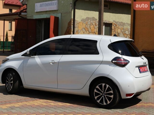 Білий Рено Зое, об'ємом двигуна 0 л та пробігом 65 тис. км за 14000 $, фото 9 на Automoto.ua