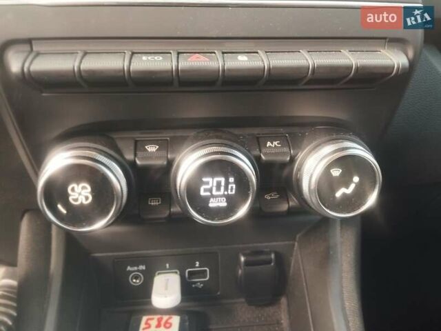 Білий Рено Зое, об'ємом двигуна 0 л та пробігом 39 тис. км за 13700 $, фото 14 на Automoto.ua