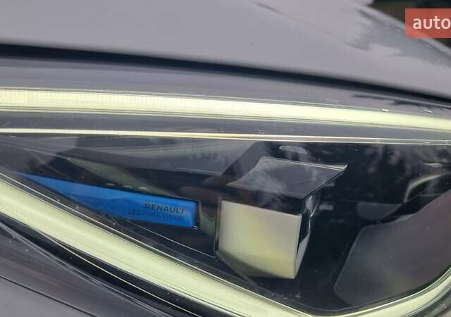 Білий Рено Зое, об'ємом двигуна 0 л та пробігом 78 тис. км за 11800 $, фото 10 на Automoto.ua