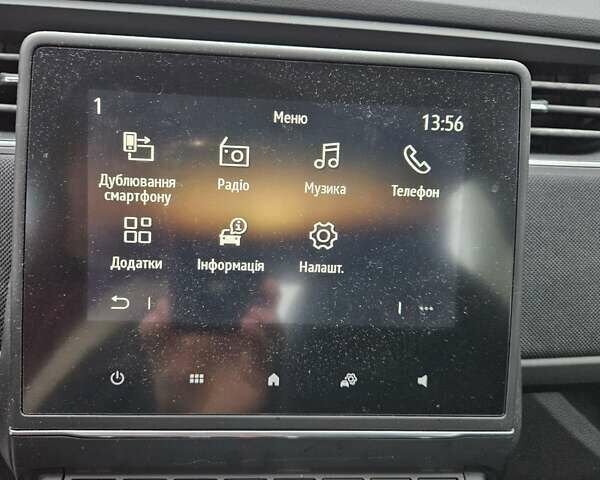 Белый Рено Зое, объемом двигателя 0 л и пробегом 28 тыс. км за 11800 $, фото 25 на Automoto.ua