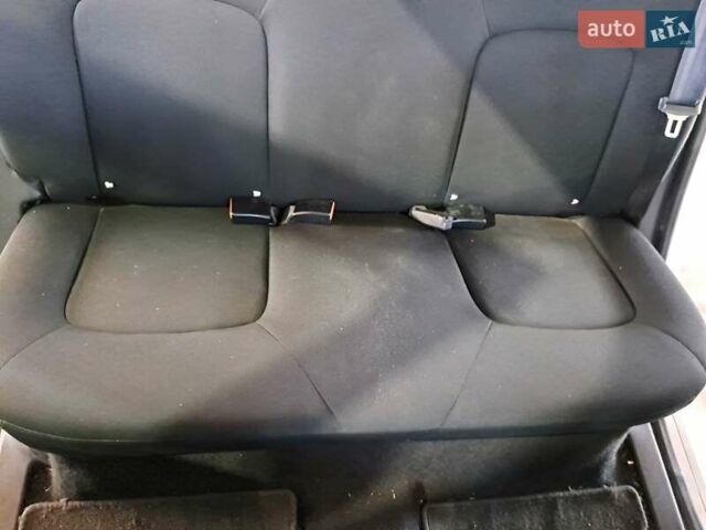 Белый Рено Зое, объемом двигателя 0 л и пробегом 67 тыс. км за 13000 $, фото 12 на Automoto.ua