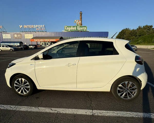 Белый Рено Зое, объемом двигателя 0 л и пробегом 74 тыс. км за 13499 $, фото 39 на Automoto.ua