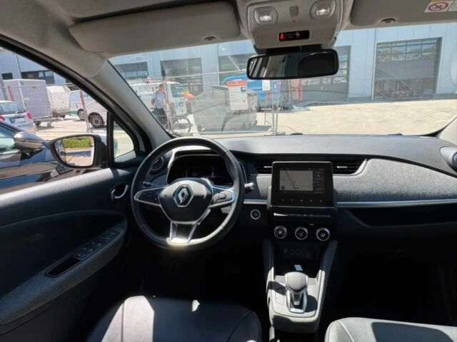 Белый Рено Зое, объемом двигателя 0 л и пробегом 44 тыс. км за 8000 $, фото 6 на Automoto.ua