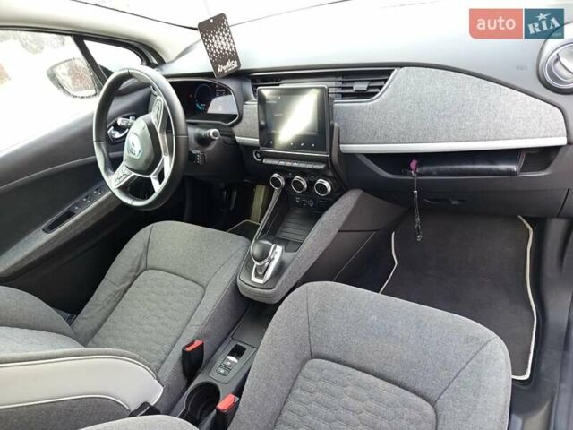 Рено Зое 2020 в Ходорів на Automoto.ua Белый Рено Зое, объемом двигателя 0 л и пробегом 46 тыс. км за 12800 $, фото 27 на Automoto.ua