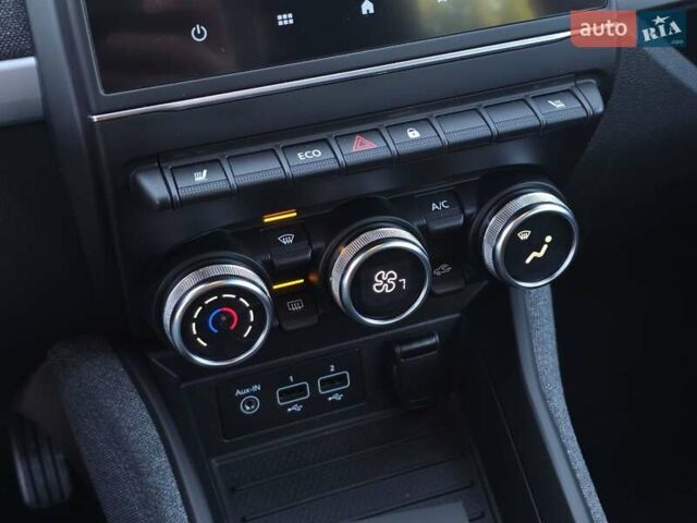 Белый Рено Зое, объемом двигателя 0 л и пробегом 85 тыс. км за 12999 $, фото 43 на Automoto.ua