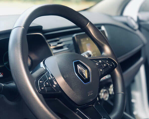 Белый Рено Зое, объемом двигателя 0 л и пробегом 38 тыс. км за 11999 $, фото 8 на Automoto.ua