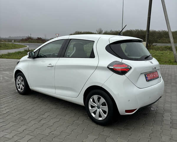 Белый Рено Зое, объемом двигателя 0 л и пробегом 55 тыс. км за 11900 $, фото 5 на Automoto.ua