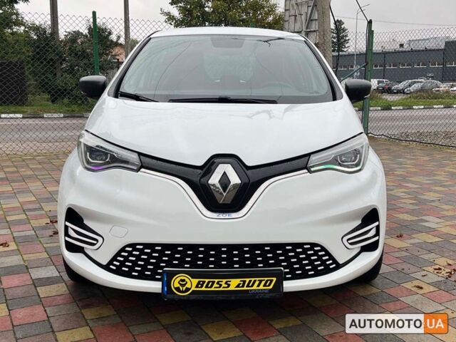 Белый Рено Зое, объемом двигателя 52 л и пробегом 85 тыс. км за 14000 $, фото 1 на Automoto.ua