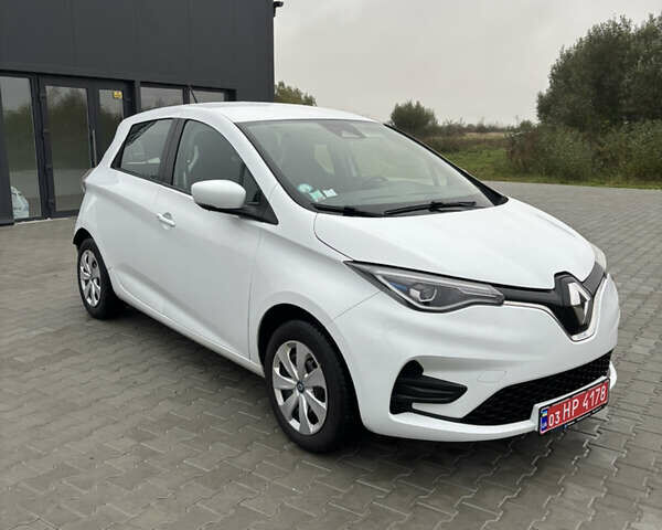 Белый Рено Зое, объемом двигателя 0 л и пробегом 55 тыс. км за 11900 $, фото 12 на Automoto.ua