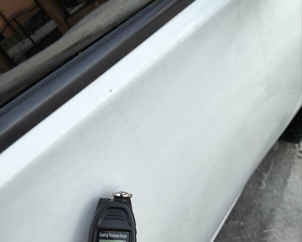 Білий Рено Зое, об'ємом двигуна 0 л та пробігом 47 тис. км за 12300 $, фото 16 на Automoto.ua