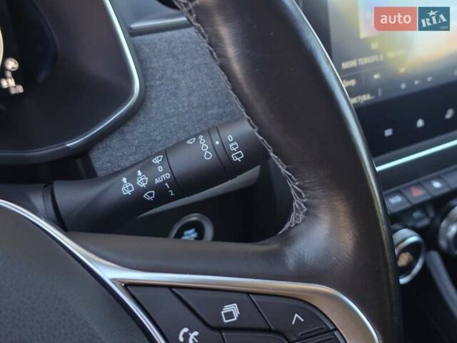 Белый Рено Зое, объемом двигателя 0 л и пробегом 85 тыс. км за 12999 $, фото 45 на Automoto.ua