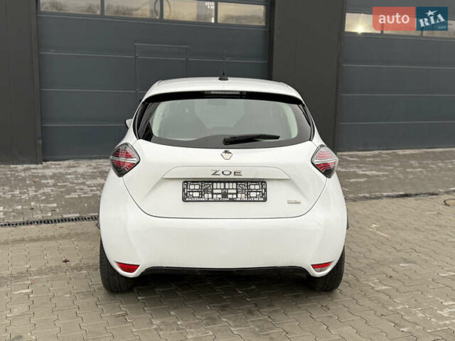 Білий Рено Зое, об'ємом двигуна 0 л та пробігом 61 тис. км за 11900 $, фото 7 на Automoto.ua