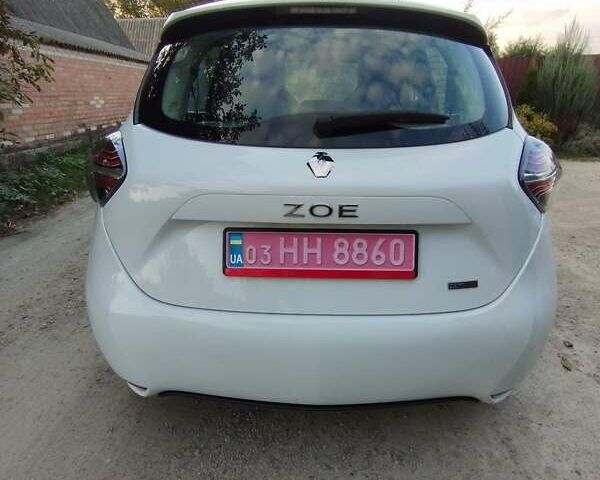 Рено Зое 2020 в Виннице на Automoto.ua Белый Рено Зое, объемом двигателя 0 л и пробегом 34 тыс. км за 13500 $, фото 5 на Automoto.ua