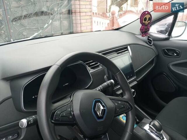 Білий Рено Зое, об'ємом двигуна 0 л та пробігом 116 тис. км за 10555 $, фото 29 на Automoto.ua
