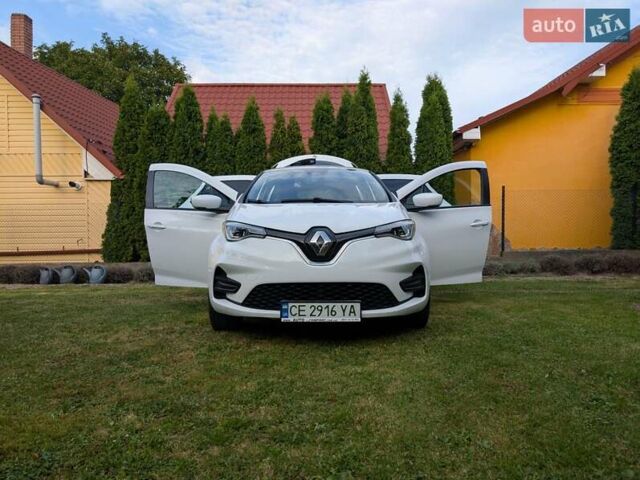 Белый Рено Зое, объемом двигателя 0 л и пробегом 56 тыс. км за 12500 $, фото 16 на Automoto.ua