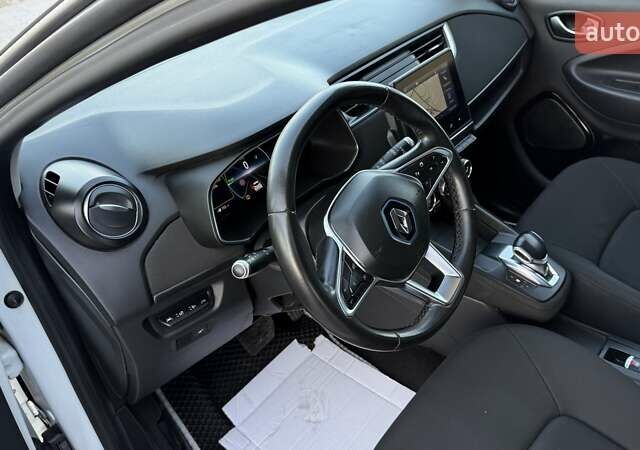Рено Зое 2020 в Тернополе на Automoto.ua Белый Рено Зое, объемом двигателя 0 л и пробегом 104 тыс. км за 12499 $, фото 22 на Automoto.ua