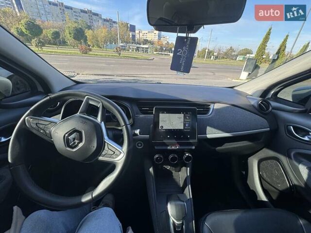 Белый Рено Зое, объемом двигателя 0 л и пробегом 78 тыс. км за 12200 $, фото 4 на Automoto.ua