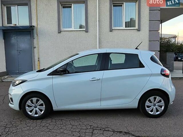 Белый Рено Зое, объемом двигателя 0 л и пробегом 85 тыс. км за 11999 $, фото 5 на Automoto.ua