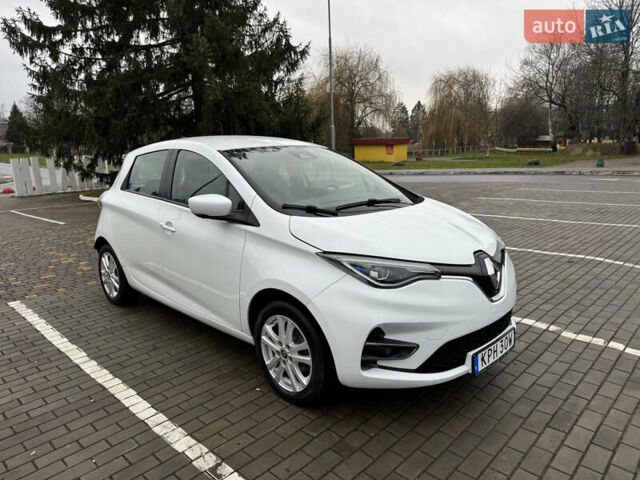 Белый Рено Зое, объемом двигателя 0 л и пробегом 97 тыс. км за 11900 $, фото 3 на Automoto.ua