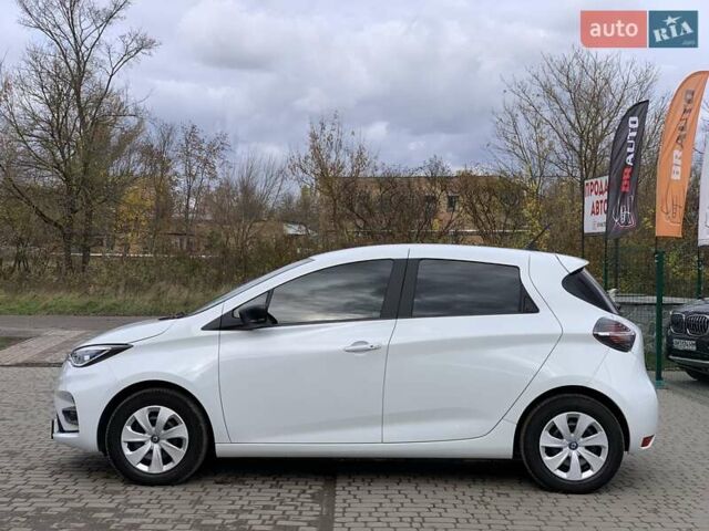 Белый Рено Зое, объемом двигателя 0 л и пробегом 44 тыс. км за 12499 $, фото 11 на Automoto.ua