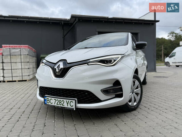 Белый Рено Зое, объемом двигателя 0 л и пробегом 36 тыс. км за 12900 $, фото 19 на Automoto.ua