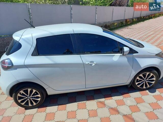 Белый Рено Зое, объемом двигателя 0 л и пробегом 112 тыс. км за 13300 $, фото 6 на Automoto.ua