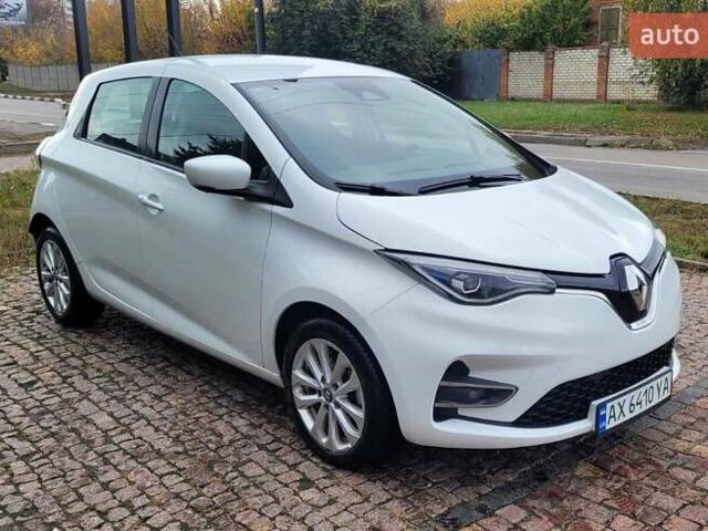 Білий Рено Зое, об'ємом двигуна 0 л та пробігом 89 тис. км за 11950 $, фото 8 на Automoto.ua