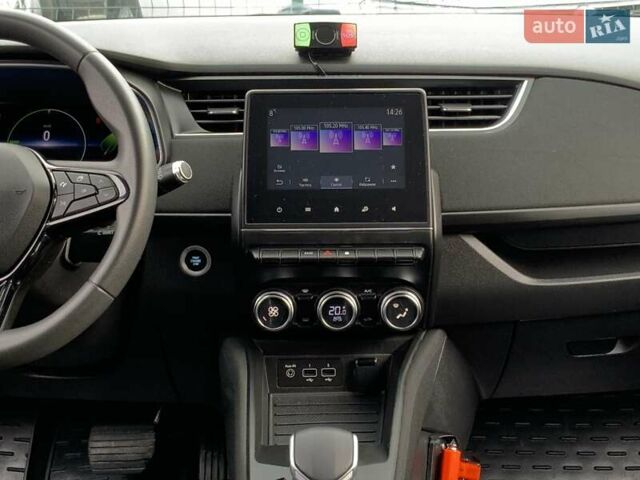 Белый Рено Зое, объемом двигателя 0 л и пробегом 44 тыс. км за 12499 $, фото 36 на Automoto.ua