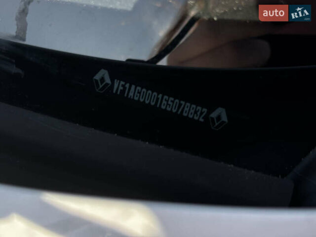 Рено Зое 2020 в Львове на Automoto.ua Белый Рено Зое, объемом двигателя 0 л и пробегом 44 тыс. км за 11500 $, фото 1 на Automoto.ua
