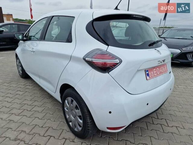 Белый Рено Зое, объемом двигателя 0 л и пробегом 47 тыс. км за 11400 $, фото 13 на Automoto.ua