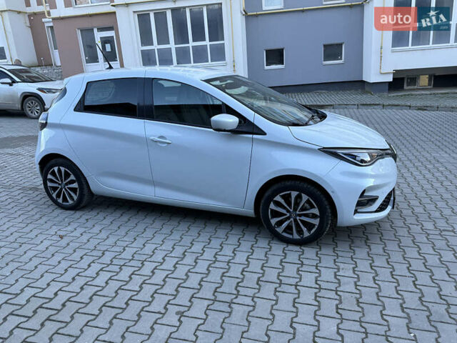 Білий Рено Зое, об'ємом двигуна 0 л та пробігом 23 тис. км за 13150 $, фото 15 на Automoto.ua